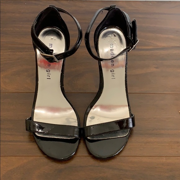 Steve Madden Heels Ankle Strap - Picture 1 of 3